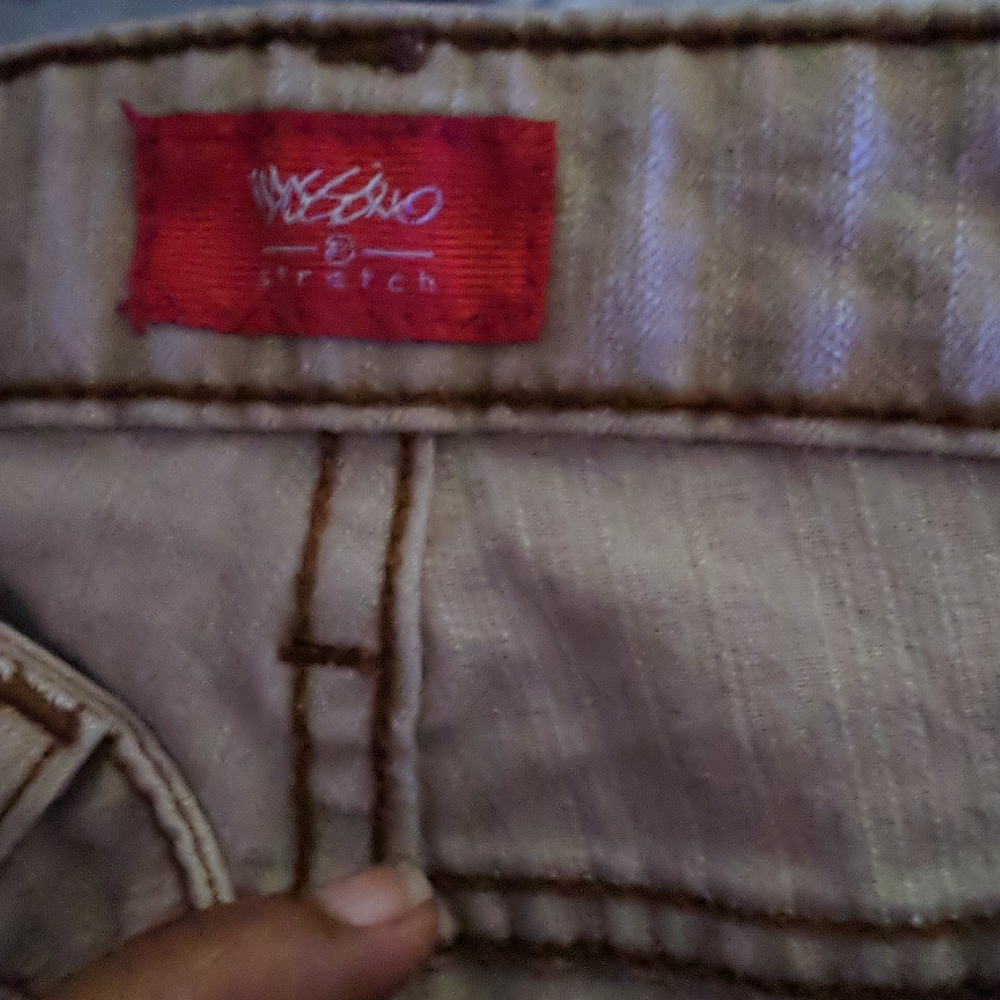 Jeans - Picture 3 of 3